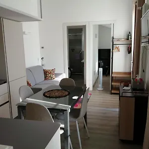 Stefania's Corner, In Apartment Bergamo